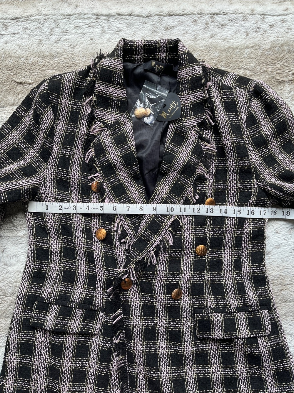 NWT Double-Breasted Black and Light Pink Plaid Fringe Blazer - Picture 6 of 7